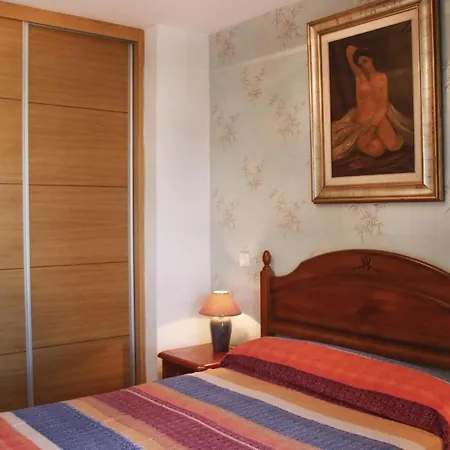 Beautiful In Benalmdena With 2 Bedrooms, Wifi And Outdoor Swimming Pool *